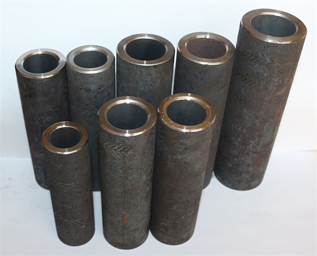 河北<font style='color:red'>冷挤压套筒</font>设备